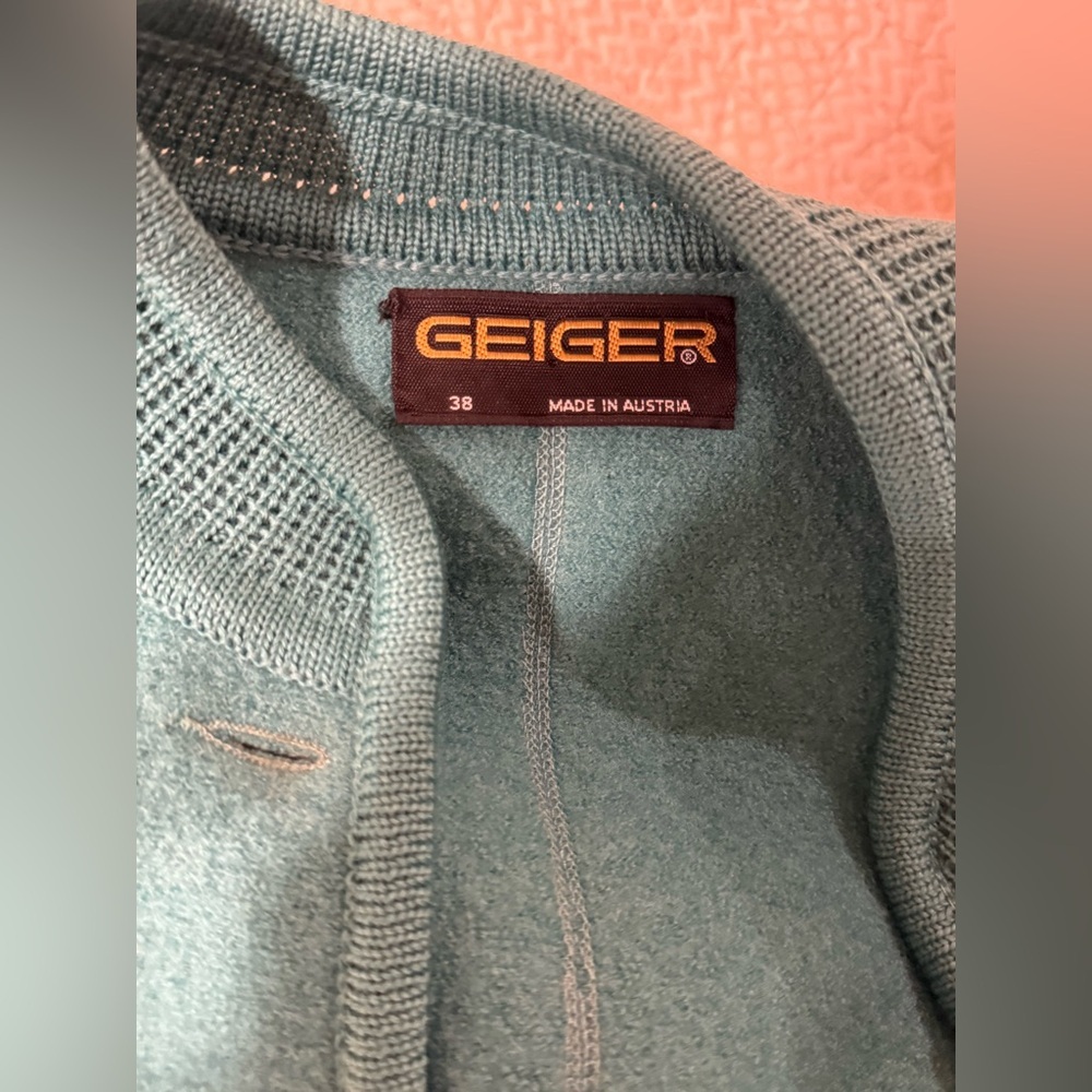 Geiger Wool Blazer​ - Picture 7 of 7